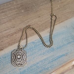 Paula Abdul marked AB cn Elegant Chrystal adorned Pendant Necklace